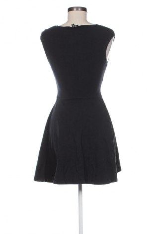 Kleid Topshop, Größe S, Farbe Schwarz, Preis € 33,99