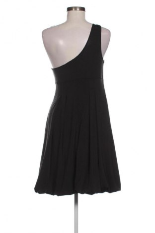 Rochie United Colors Of Benetton, Mărime M, Culoare Negru, Preț 122,45 Lei