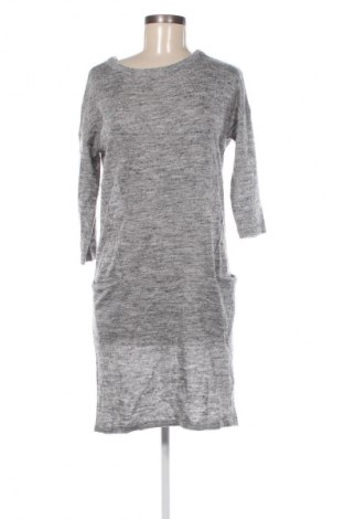 Šaty  Vero Moda, Veľkosť M, Farba Sivá, Cena  6,95 €