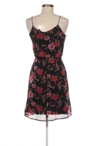 Kleid Vero Moda, Größe XS, Farbe Mehrfarbig, Preis 5,99 €