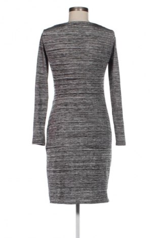 Kleid Wallis, Größe M, Farbe Grau, Preis 7,99 €