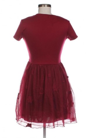 Kleid Wow, Größe M, Farbe Rot, Preis 14,83 €