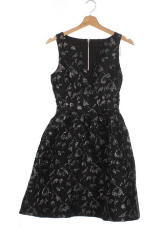 Kleid Y.A.S, Größe XS, Farbe Mehrfarbig, Preis 12,99 €