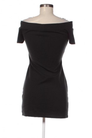 Kleid Zara Trafaluc, Größe M, Farbe Schwarz, Preis 6,99 €