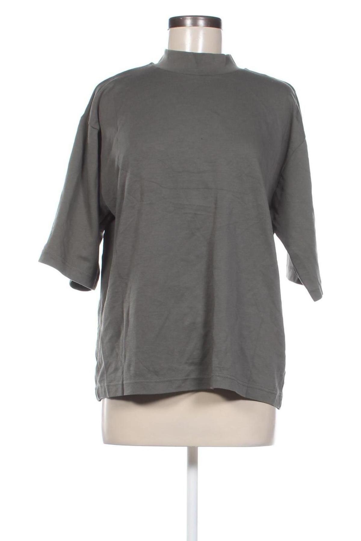 Damen Shirt Uniqlo, Größe M, Farbe Grün, Preis € 10,99