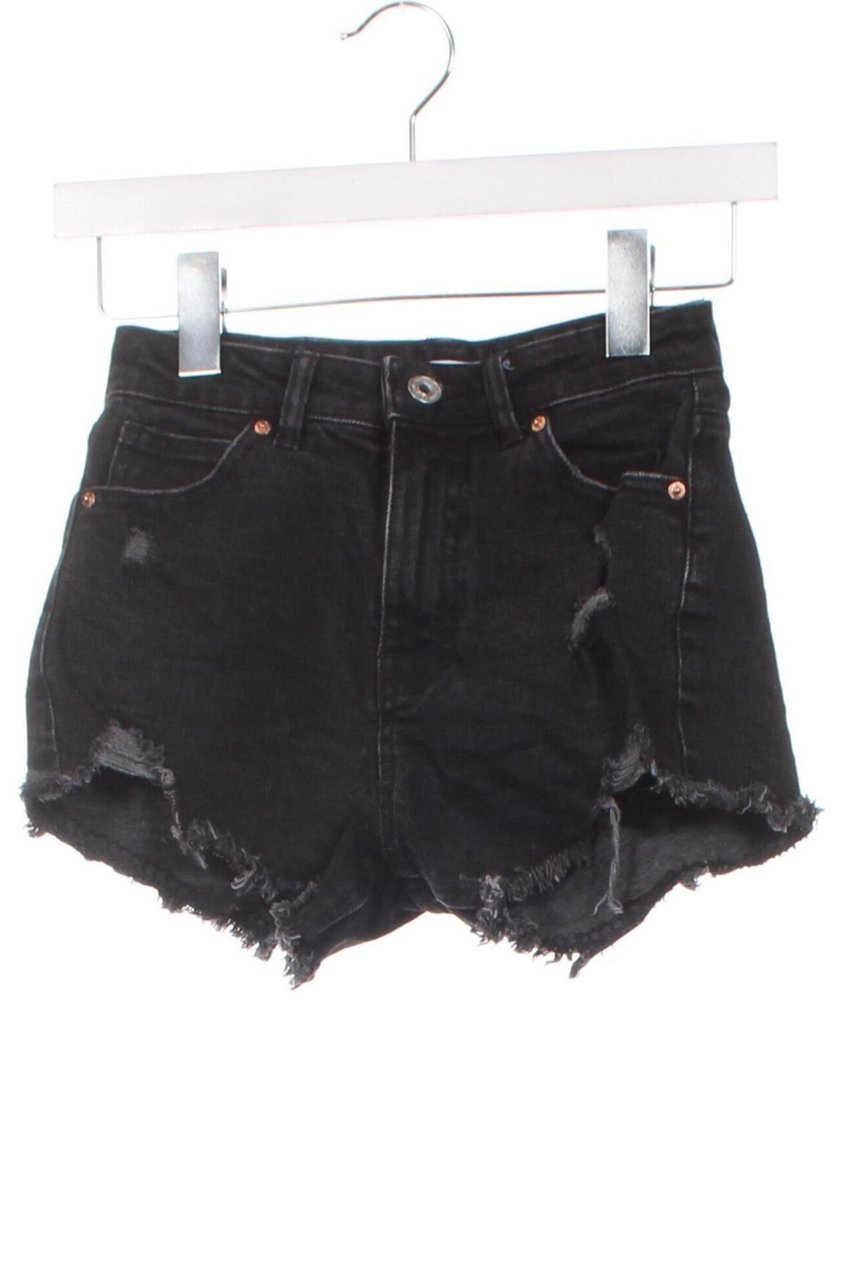 Damen Shorts Bershka, Größe XXS, Farbe Schwarz, Preis € 9,72