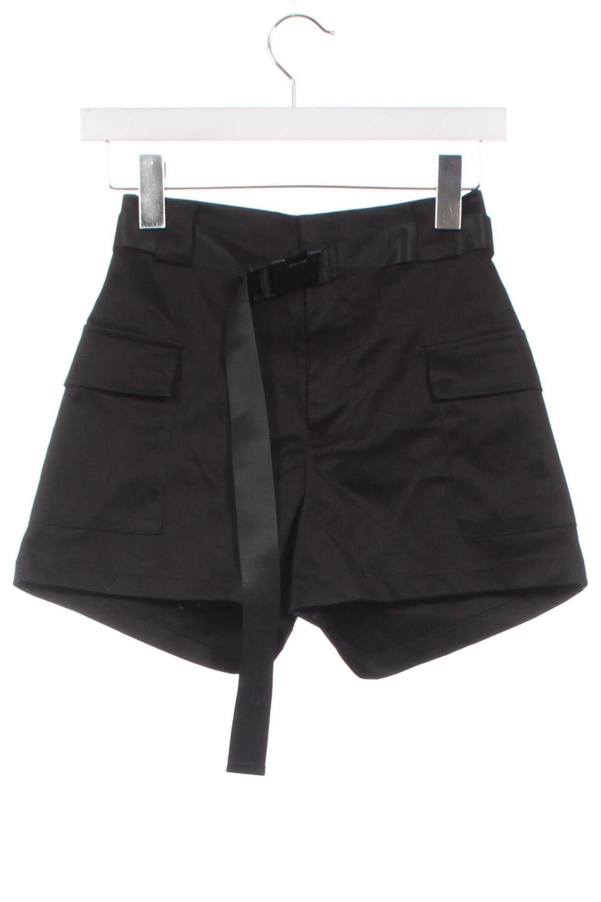 Damen Shorts Cropp, Größe XS, Farbe Schwarz, Preis 13,99 €