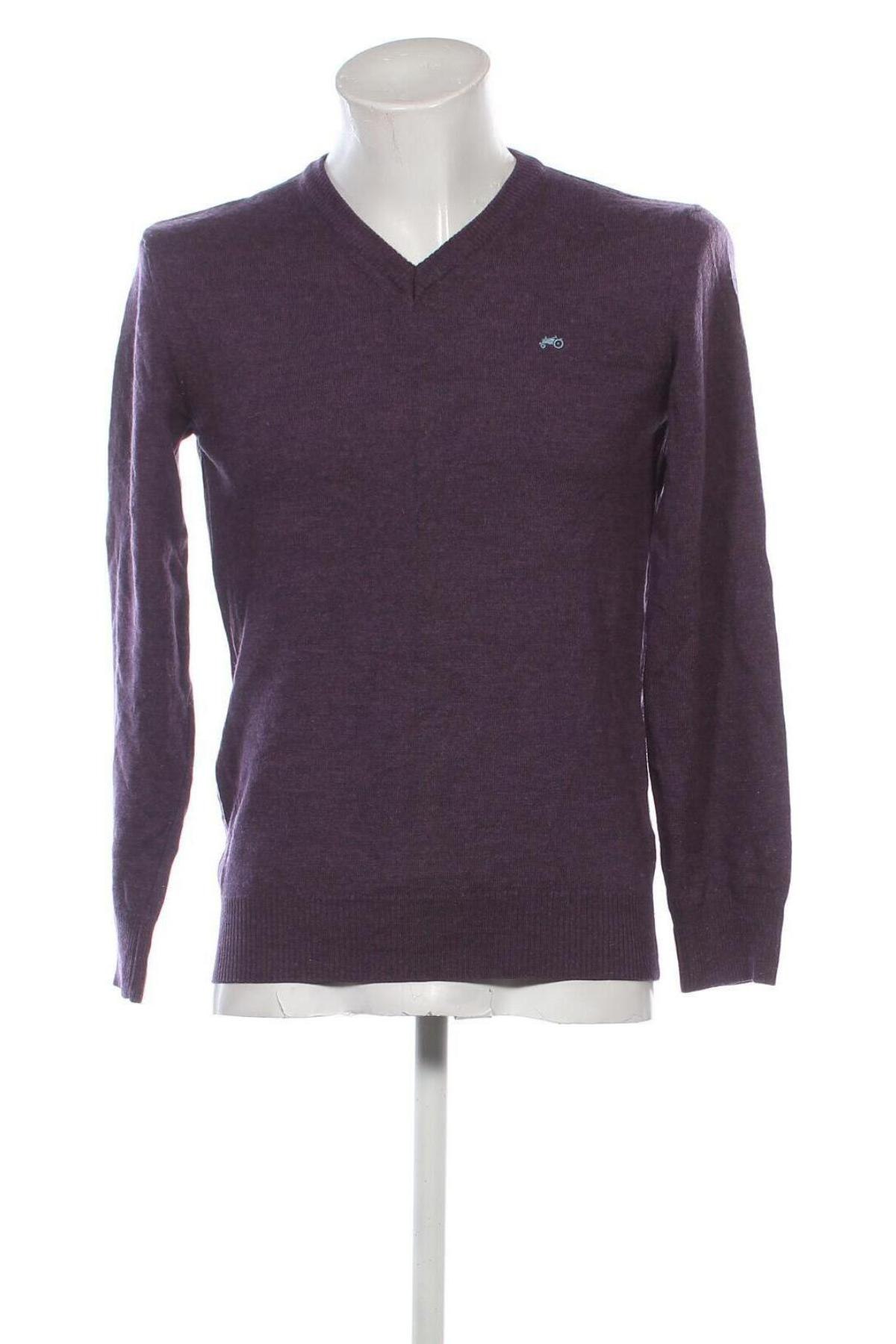 Herrenpullover Moods Of Norway, Größe M, Farbe Lila, Preis 43,49 €