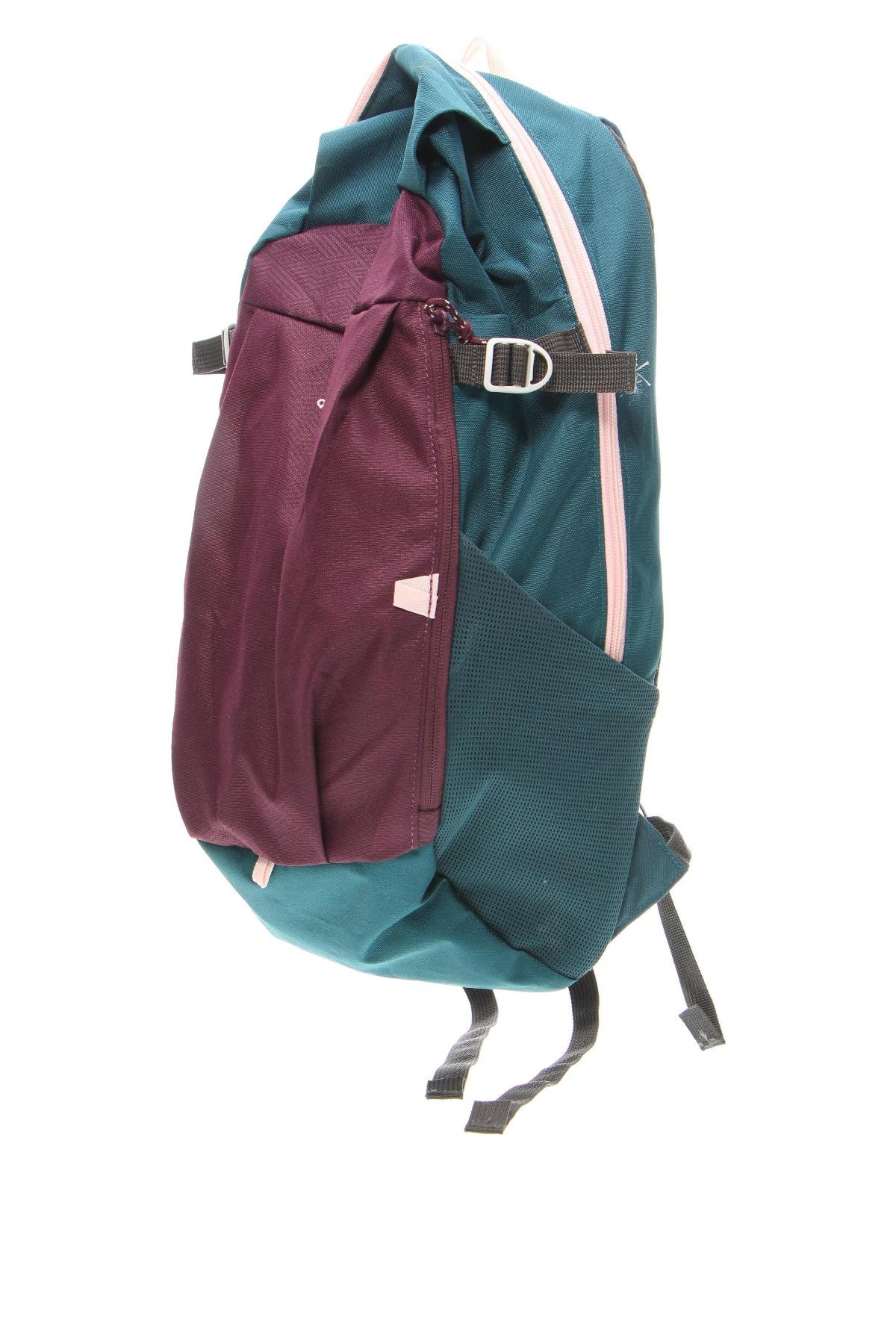 Rucksack Quechua, Farbe Mehrfarbig, Preis 10,49 €