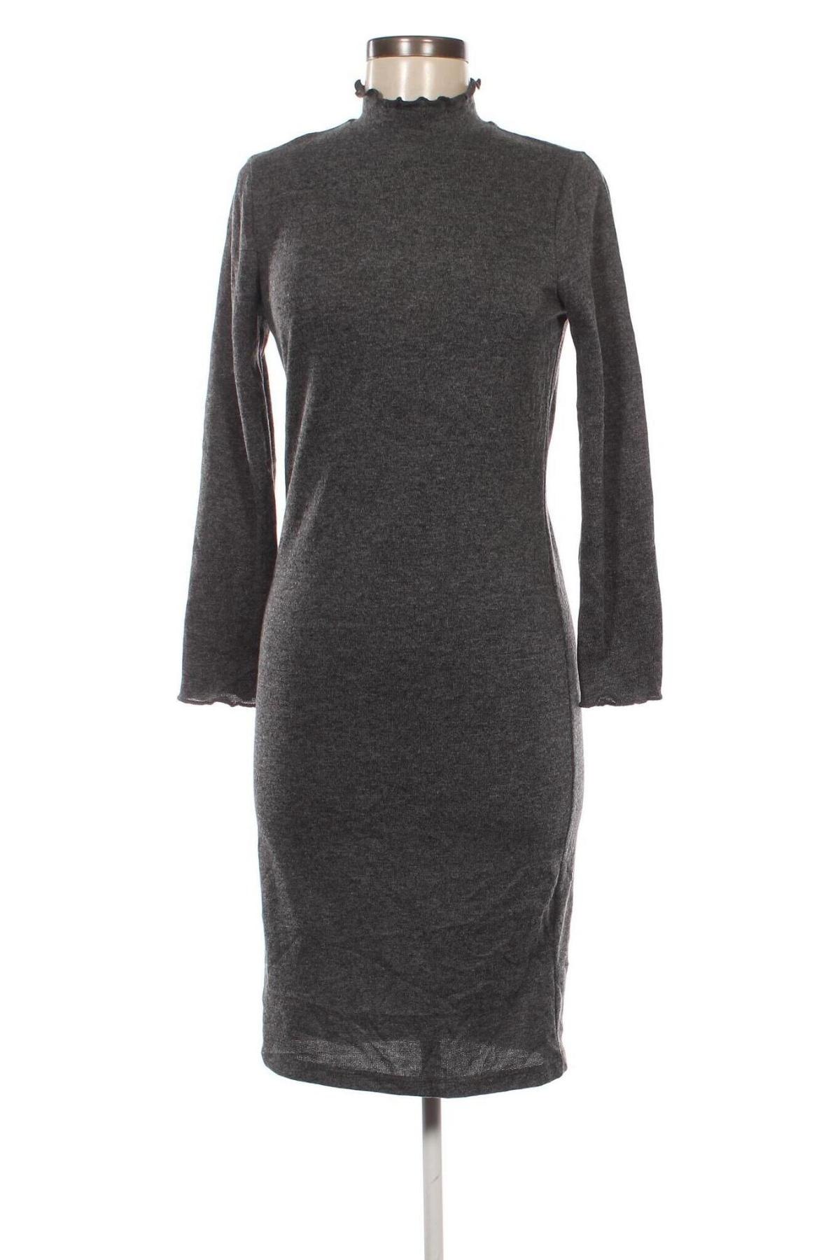 Kleid ONLY, Größe L, Farbe Grau, Preis 18,99 €