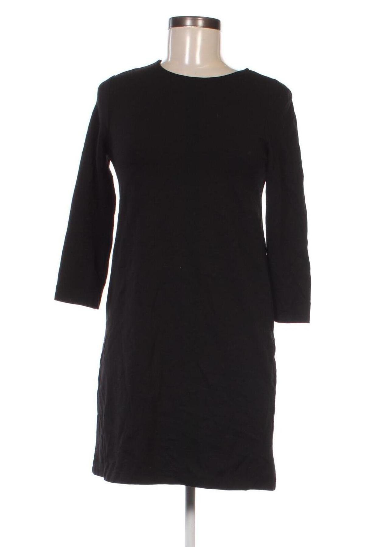 Rochie Stradivarius, Mărime S, Culoare Negru, Preț 41,99 Lei