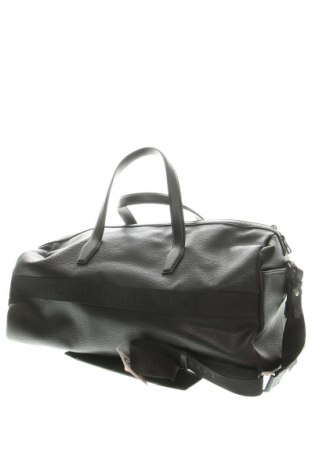 Чанта Tommy Hilfiger, Цвят Черен, Цена 112,48 €