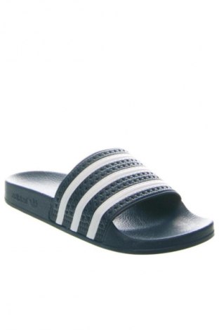 Чехли Adidas, Размер 39, Цвят Син, Цена 72,99 лв.