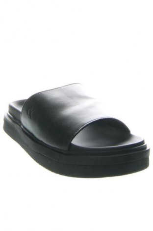 Pantofle Calvin Klein Jeans, Velikost 37, Barva Černá, Cena  1 949,00 Kč