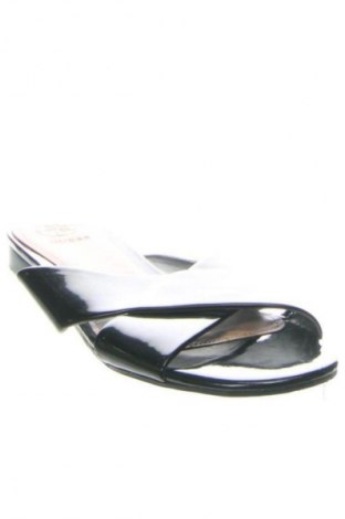 Japonki Guess, Rozmiar 39, Kolor Czarny, Cena 436,78 zł