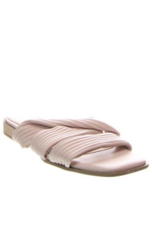 Чехли Marco Tozzi, Размер 39, Цвят Розов, Цена 92,98 лв.