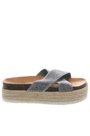 Japonki Pimkie, Rozmiar 39, Kolor Srebrzysty, Cena 117,24 zł