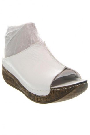 Pantolette Unbranded, Größe 39, Farbe Weiß, Preis 38,87 €