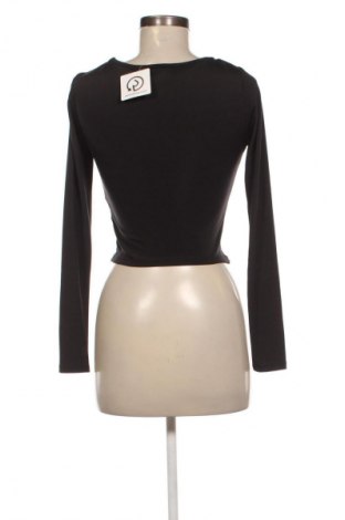 Дамска блуза Amisu, Размер M, Цвят Черен, Цена 8,99 лв.