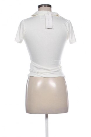 Дамска блуза Amisu, Размер XS, Цвят Бял, Цена 31,00 лв.