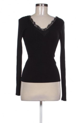 Bluză de femei Amuse, Mărime M, Culoare Negru, Preț 89,00 Lei