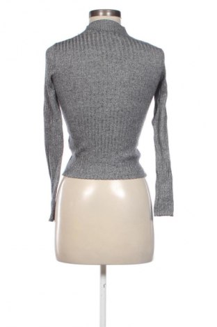 Bluză de femei Bershka, Mărime XS, Culoare Gri, Preț 32,99 Lei