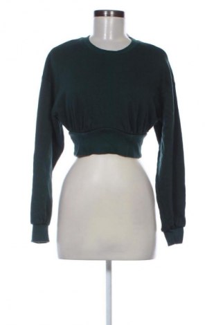Γυναικεία μπλούζα Bershka, Μέγεθος XS, Χρώμα Πράσινο, Τιμή 9,72 €