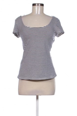 Γυναικεία μπλούζα Bershka, Μέγεθος M, Χρώμα Πολύχρωμο, Τιμή 9,72 €