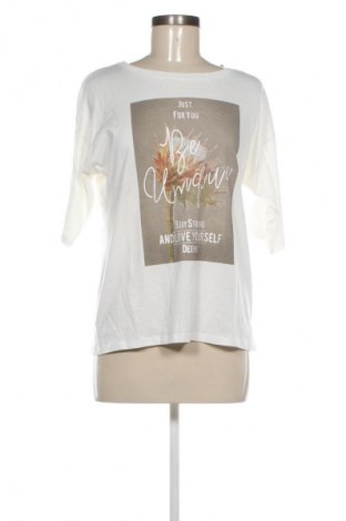 Női blúz Cartoon, Méret S, Szín Fehér, Ár 8 009 Ft