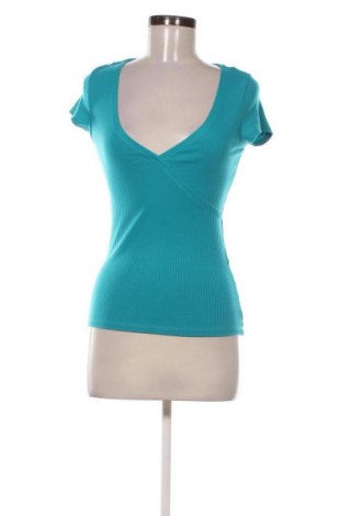 Дамска блуза Clockhouse, Размер M, Цвят Син, Цена 19,00 лв.