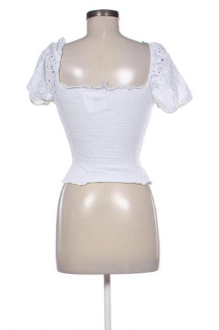 Дамска блуза Clockhouse, Размер L, Цвят Бял, Цена 19,00 лв.