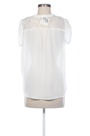 Γυναικεία μπλούζα Colours Of The World, Μέγεθος S, Χρώμα Λευκό, Τιμή 10,00 €