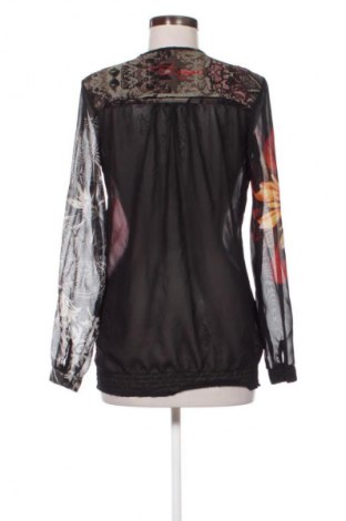 Dámská halenka Desigual, Velikost M, Barva Vícebarevné, Cena  608,00 Kč