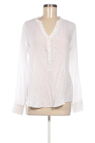 Damen Shirt Emily Van den Bergh, Größe M, Farbe Weiß, Preis 42,00 €