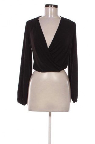 Damen Shirt Gina Tricot, Größe XS, Farbe Schwarz, Preis 10,23 €