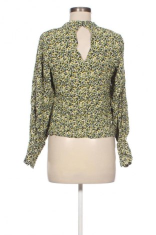 Dámská halenka H&M, Velikost M, Barva Vícebarevné, Cena  119,00 Kč