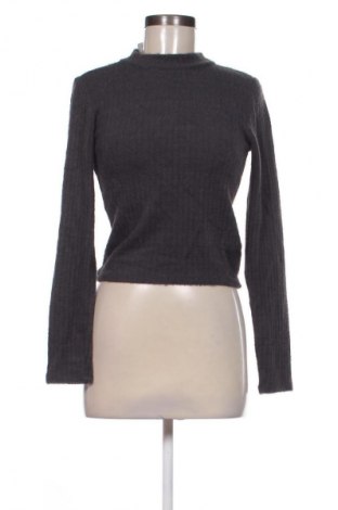 Bluză de femei Hollister, Mărime S, Culoare Gri, Preț 87,46 Lei