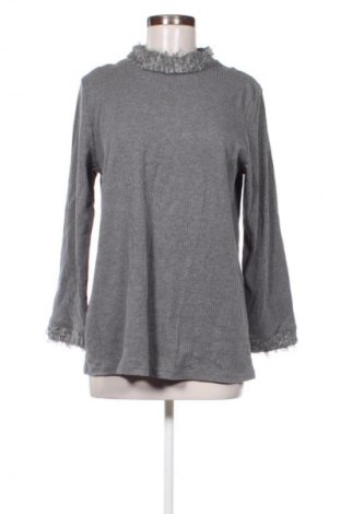 Γυναικεία μπλούζα Iris, Μέγεθος L, Χρώμα Γκρί, Τιμή 10,00 €