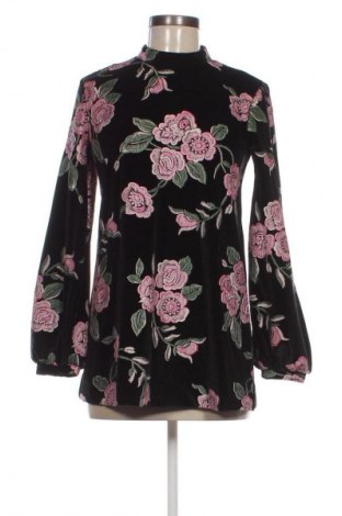 Γυναικεία μπλούζα Mohito, Μέγεθος XS, Χρώμα Πολύχρωμο, Τιμή 9,72 €