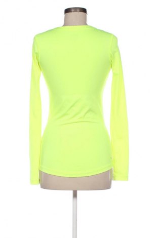 Дамска блуза Nike, Размер S, Цвят Зелен, Цена 34,00 лв.