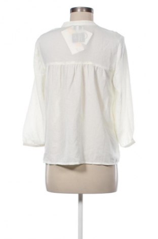 Γυναικεία μπλούζα ONLY, Μέγεθος M, Χρώμα Εκρού, Τιμή 27,70 €