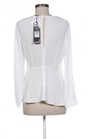 Damen Shirt ONLY, Größe M, Farbe Weiß, Preis 23,53 €