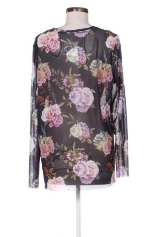 Damen Shirt ONLY Carmakoma, Größe XL, Farbe Mehrfarbig, Preis 10,00 €