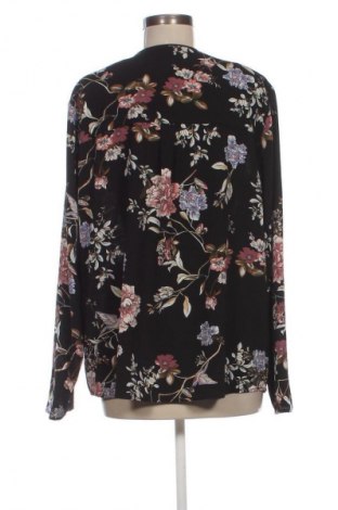 Γυναικεία μπλούζα ONLY Carmakoma, Μέγεθος XL, Χρώμα Πολύχρωμο, Τιμή 10,00 €