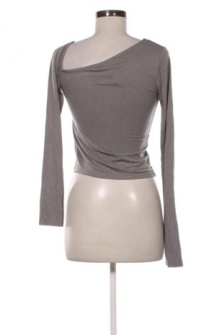 Dámská halenka Pull&Bear, Velikost XL, Barva Šedá, Cena  241,00 Kč