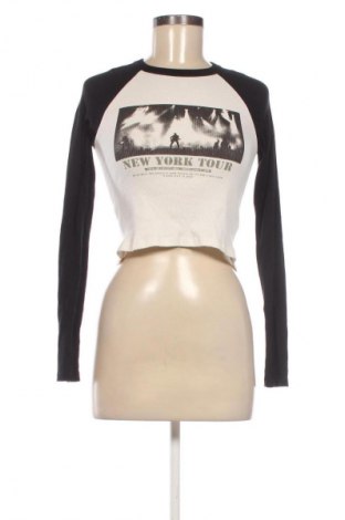 Дамска блуза Pull&Bear, Размер S, Цвят Многоцветен, Цена 19,00 лв.