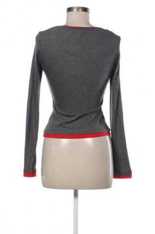 Damen Shirt Pull&Bear, Größe S, Farbe Mehrfarbig, Preis € 15,86