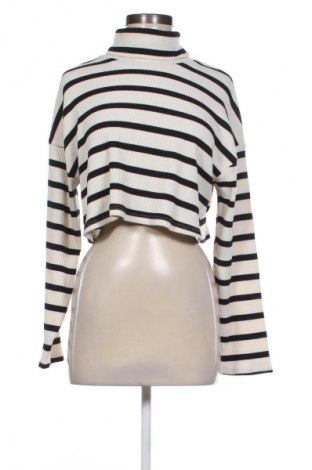 Damen Shirt Pull&Bear, Größe S, Farbe Mehrfarbig, Preis € 9,72