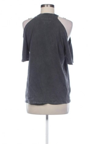 Dámská halenka Pull&Bear, Velikost S, Barva Vícebarevné, Cena  241,00 Kč