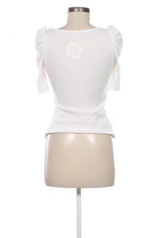 Γυναικεία μπλούζα Reserved, Μέγεθος S, Χρώμα Λευκό, Τιμή 9,74 €